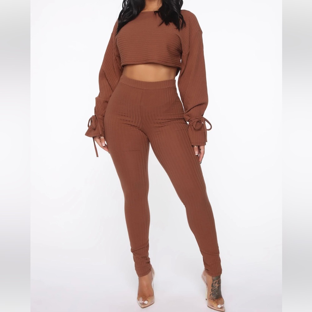 Ribbed Brown Set -small